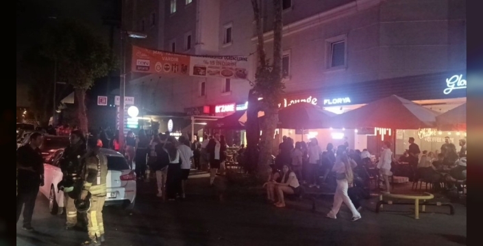 İstanbul Aydın Üniversitesi'nde yangın paniği: Öğrenciler tahliye edildi