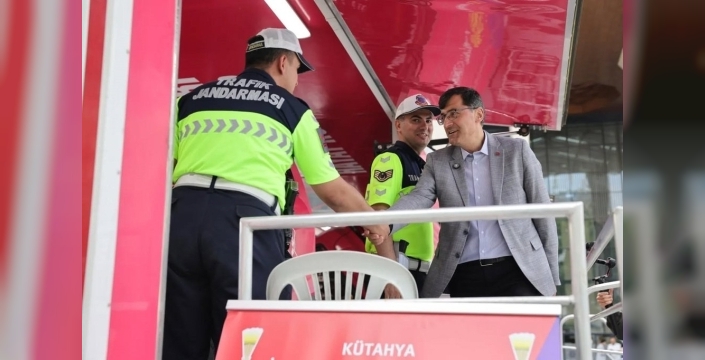Jandarmanın 187. yılında trafik güvenliği dersi: Simülatörler nefes kesti