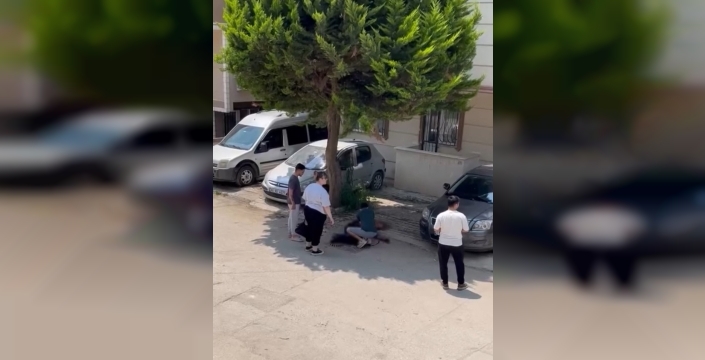 Kardeş kavgası kanlı bitti: Bursa'da bıçaklar konuştu, iki yaralı