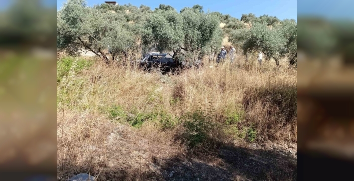 Kendi canını hiçe saydı: Yanan aracını ormana sıçramadan kurtardı!