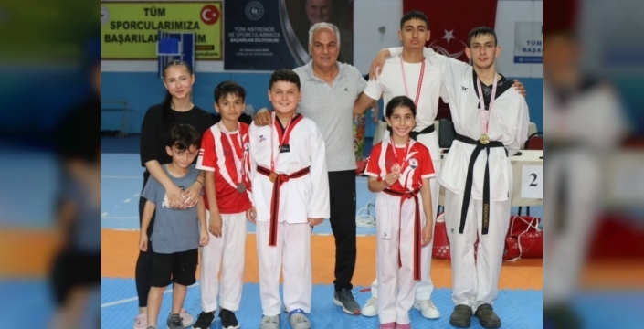 Köyceğizli taekwondocular il seçmelerinde madalyaları topladı: 5 birincilik, 2 ikincilik, 4 üçüncülük!