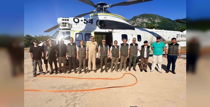 Kuşadası'ndaki yangın söndürme helikopteri, sıcaklarla birlikte alarmda!