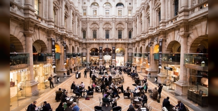 Londra'nın tarihi Royal Exchange, 4,6 milyar TL'ye satışa çıkarıldı