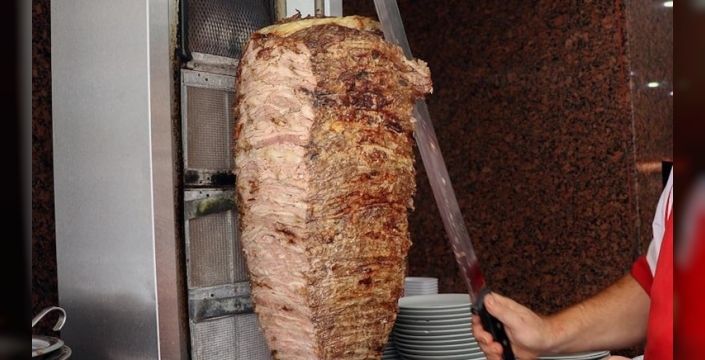 Maydonoz Döner'in 5 şirketi, 1.95 milyar TL'den satışa çıktı