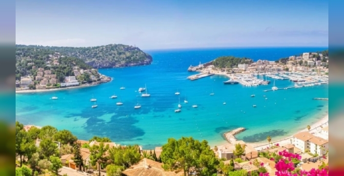Mayorka'da Turist Taşkını: Tatil Cenneti Çökme Tehlikesinde