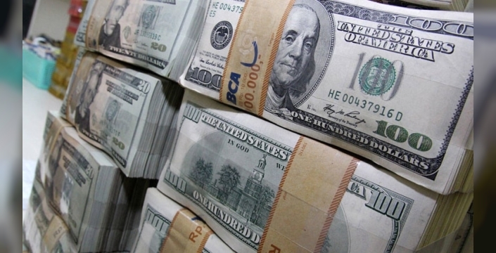 Nisan'da şirketlerin döviz açığı 205,6 milyar dolara ulaştı