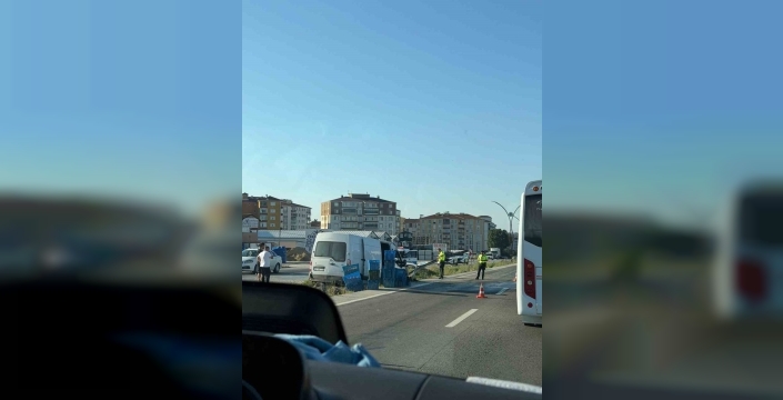 Orta refüje dalan panelvan alev topuna döndü: Bir kişi yaralandı