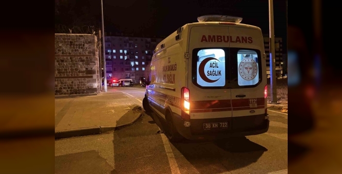 Torpil kavgası kana bulandı: Satır ve sopalar konuştu, 3 yaralı