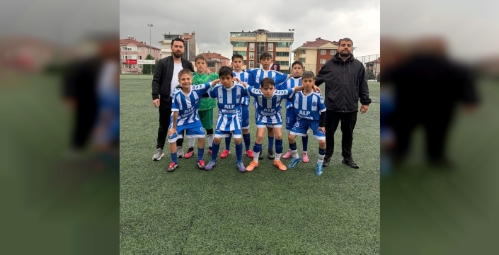 U12 Gençler Ligi'nde heyecan dorukta: Puan tabloları yeniden şekillendi