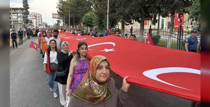 Adıyaman'da 15 Temmuz Demokrasi ve Milli Birlik Günü coşkuyla kutlandı