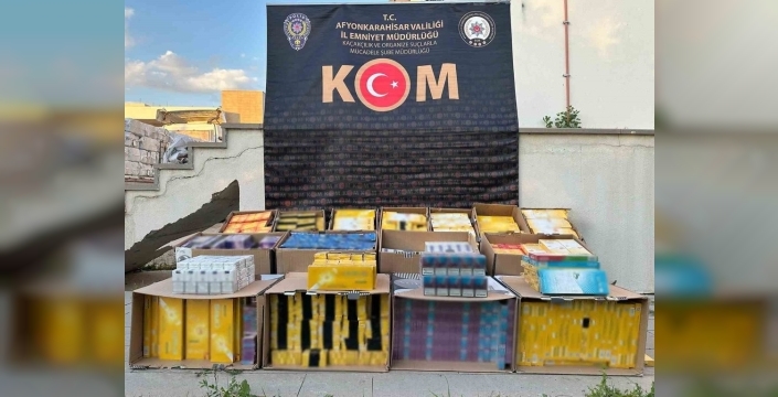 Afyonkarahisar'da polisten kaçak sigara operasyonu: 13 bin 140 paket ele geçirildi