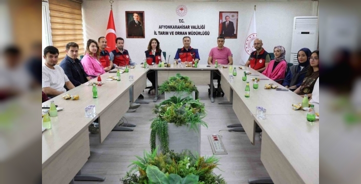 Afyonkarahisar Tarım ve Orman İl Müdürlüğü, stajyer öğrencilerine kapılarını açtı