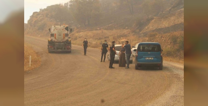 Alevlerle mücadelede Çine'de dayanışma rüzgarı estikçe güçleniyor