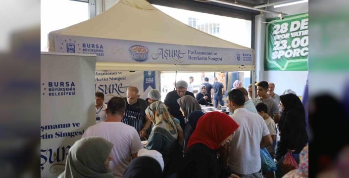 Aşure ikramları Gürsu’da coşkuyla devam ediyor