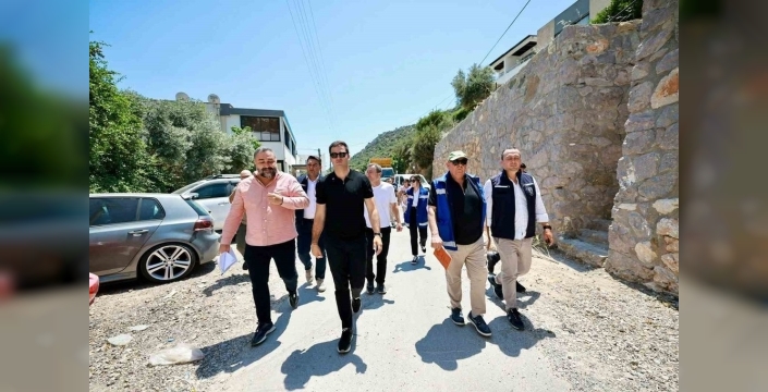 Başkan Mandalinci, Bodrum'un nabzını tuttu: Esnaf ve halkla buluştu