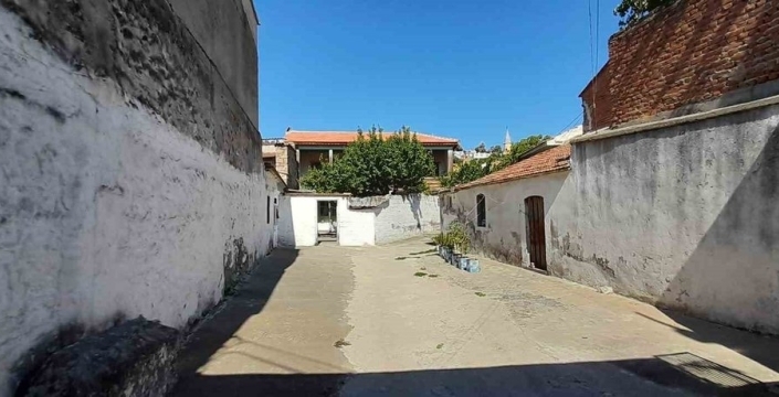Bergama’nın 220 yıllık tarihi şapeli turizme kazandırılmayı bekliyor