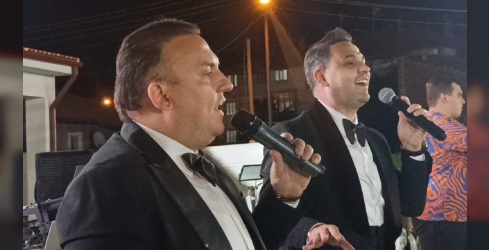 Bilecik’te şalvar gecesi: Orhan & Kemal kardeşler coşkuyu artırdı