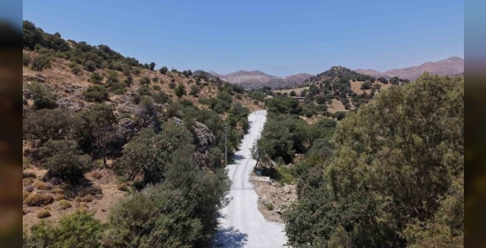Bodrum'da ulaşım konforu için dev beton yol çalışmaları