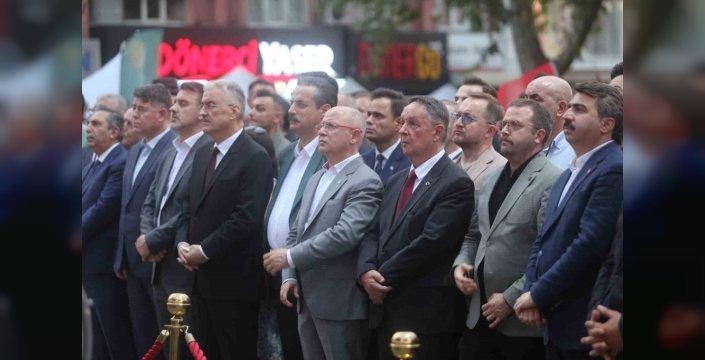 Bursa tek yürek: 15 Temmuz ruhu 10. yılında dalgalandı