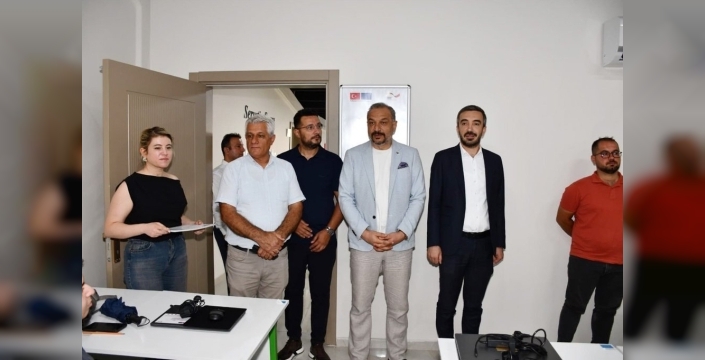 Deprem bölgesinde umut yeşerten eğitim: PACE Projesi kursiyerleri sertifikalarını aldı