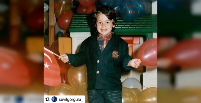 Edis'in çocukluk hayali gerçek oluyor: Ricky Martin ile aynı sahnede!