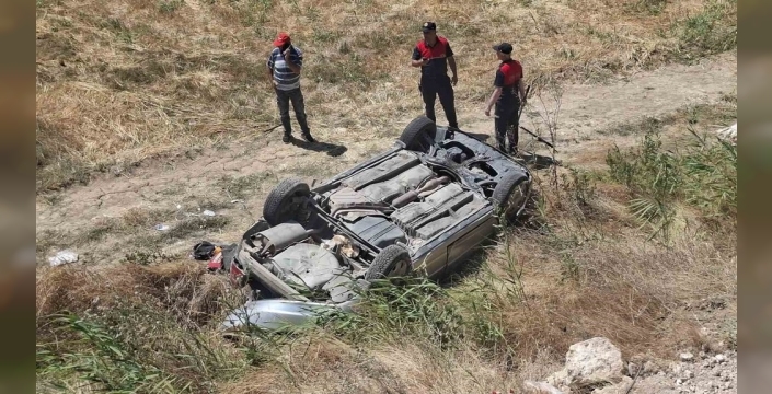Emet-Hisarcık yolunda korkunç kaza: 3 yaralı uçuruma yuvarlandı