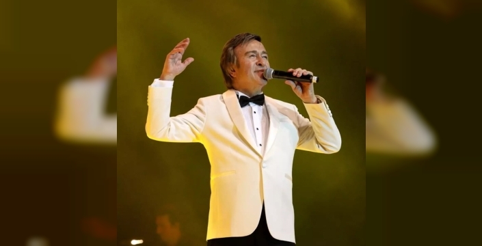 Erol Evgin’in 25 yıllık gizli tutkusu: Resim sanatıyla müziği buluşturuyor