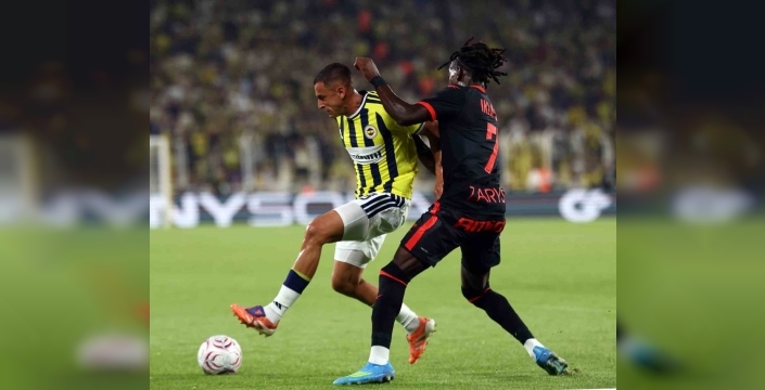 Fenerbahçe, Gornik Zabrze'yi 1-0 mağlup ederek Şampiyonlar Ligi'nde avantaj sağladı