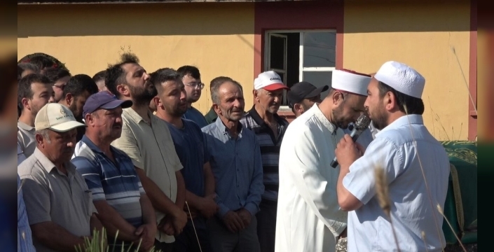 Genç sürücü hayatını kaybetti: Kaza sonrası yürek burkan veda