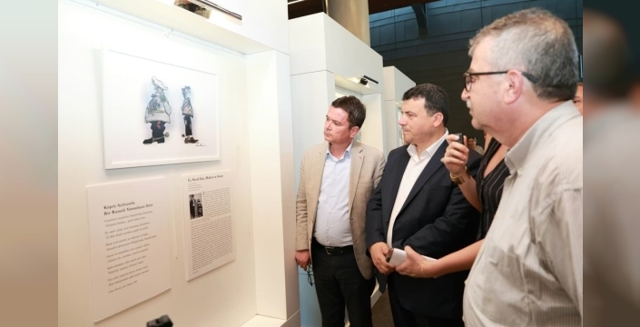 Göçün acı tatlı izleri karikatürlerle Osmangazi'de canlandı