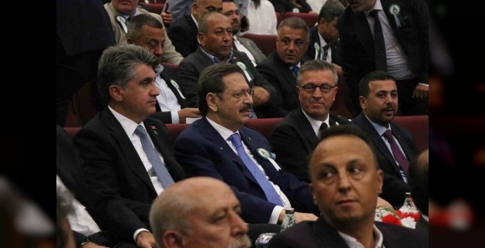 Hisarcıklıoğlu'ndan kefil olma vurgusu: 'Babanın oğula kefil olmadığı yerde biz devreye giriyoruz