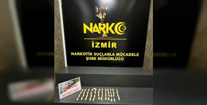 İzmir'de midesinde 50 kapsül uyuşturucu taşıyan kurye yakalandı
