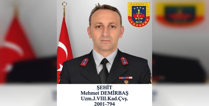 Kahraman askerimiz Mehmet Demirbaş, son yolculuğuna memleketi Samsun'dan uğurlanıyor