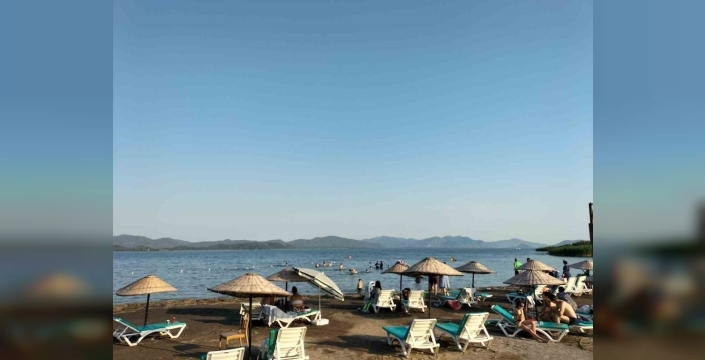 Köyceğiz kavruluyor: Termometreler 43 dereceyi gösteriyor