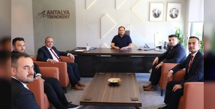 Kütahya Tasarım Teknokent, Antalya Teknokent ile iş birliği için önemli bir ziyaret gerçekleştirdi
