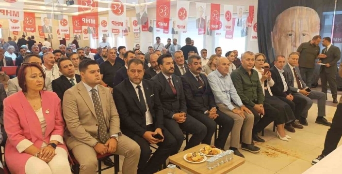 MHP Söke'de Onur Şahin dönemi resmen başladı