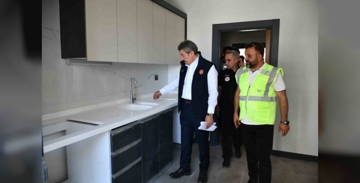 Milletvekili Tatar, Şırnak’taki dev konut projesinde incelemelerde bulundu