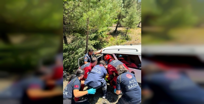 Muğla-Denizli yolunda kan donduran kaza: 2 kişi yaralandı