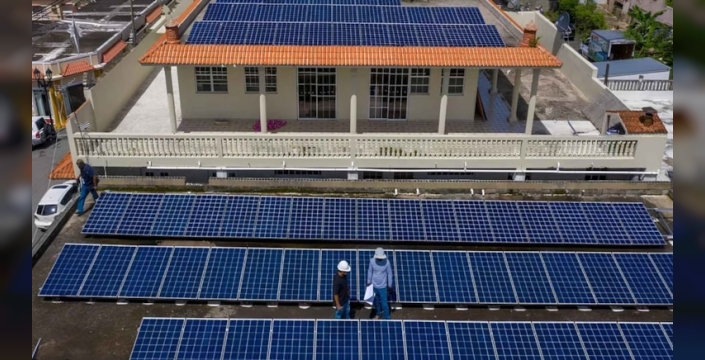 Porto Riko'da güneş paneli projeleri askıya alındı: 1 milyar dolarlık bütçe merkezi şebekeye kaydırıldı