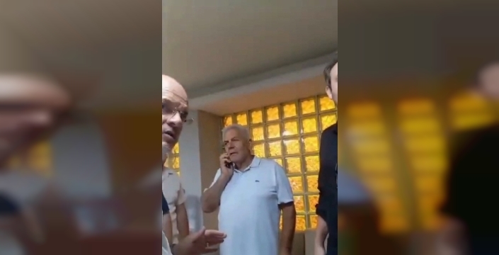 Samsun'da CHP devir-teslim gerginliği: Eski ve yeni başkan karşı karşıya geldi