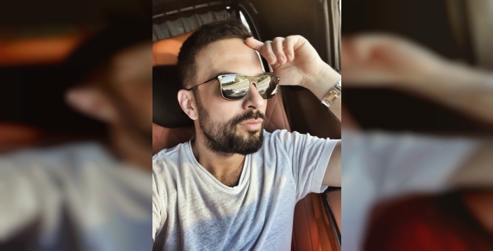 Tarkan, yeni saç stiliyle sosyal medyayı salladı