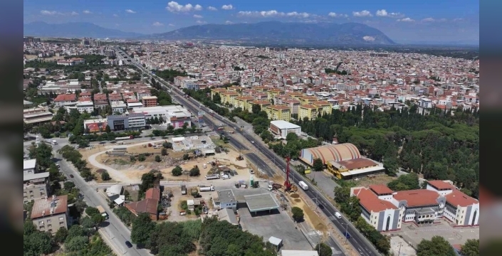 Turgutlu'nun trafik kabusu sona eriyor: 358 milyon TL'lik dev kavşakta ilk adım atıldı!