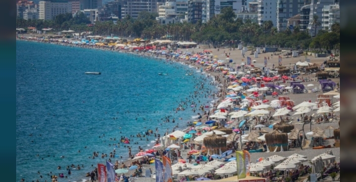 Turizmde kayıplar devam ediyor: Antalya'da ziyaretçi sayısı düştü