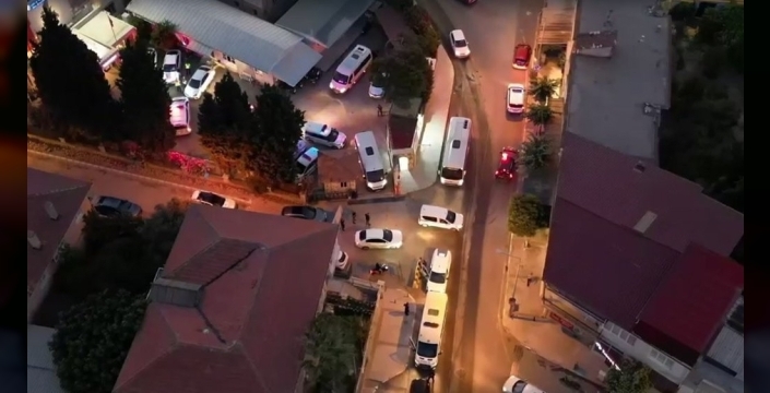 Urla'da uyuşturucu tacirlerine darbe: 6 kişi tutuklandı, firari hükümlü de yakalandı!