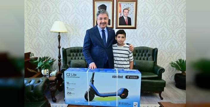 Vali Yılmaz, orman şehidinin evladı Batuhan'ın hayalini gerçekleştirdi