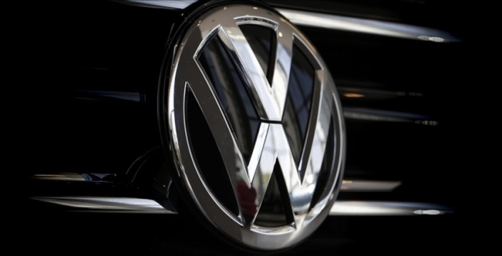 Volkswagen'den şok karar: Yarı yarıya model azaltıyor, hangi araçlar gidiyor?