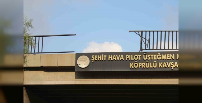 Adana köprüden düşen otomobilde 1 kişi yaralandı
