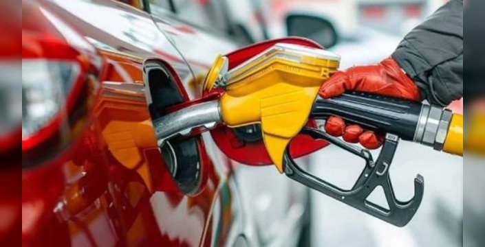 Benzine yeniden zam yolda