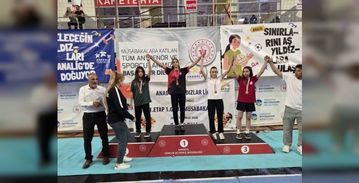 Bilecik'ten bir yıldız doğdu: Eslem Çoban, Türkiye üçüncüsü olarak gururlandırdı!