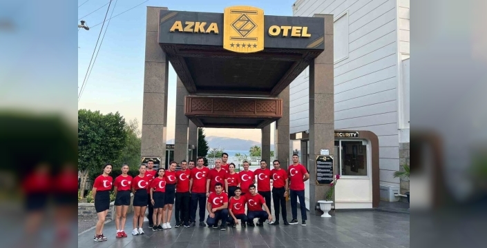 Bodrum'da otel personeli bayramı kutladı
